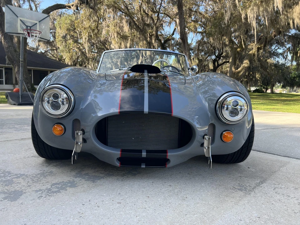 Shelby Cobra Replica - Image 4 of 31