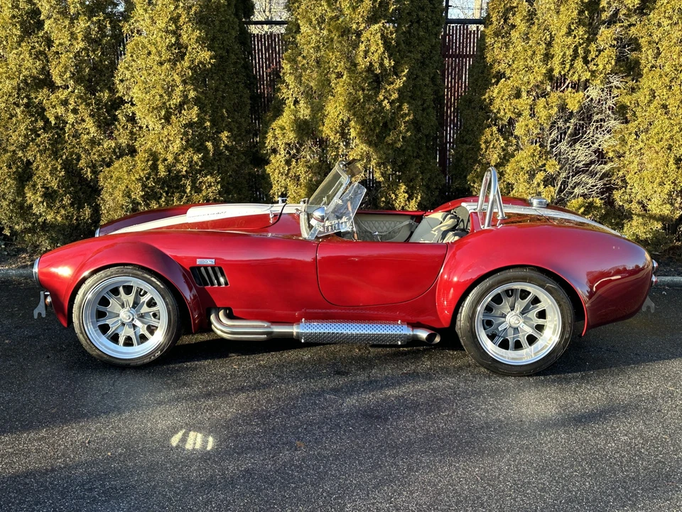 Shelby Cobra Replica - Image 21 of 31