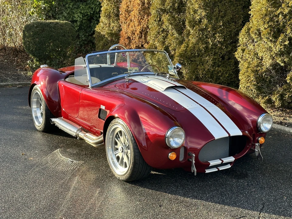 Shelby Cobra Replica - Image 7 of 31