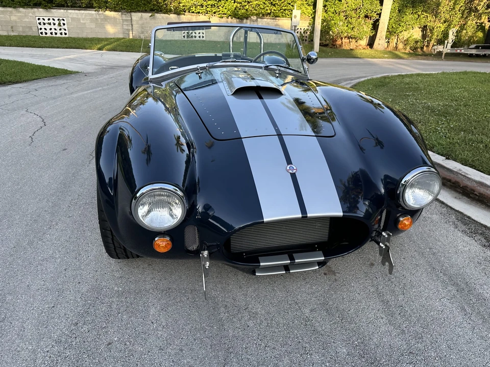 Shelby Cobra Replica - Image 23 of 31