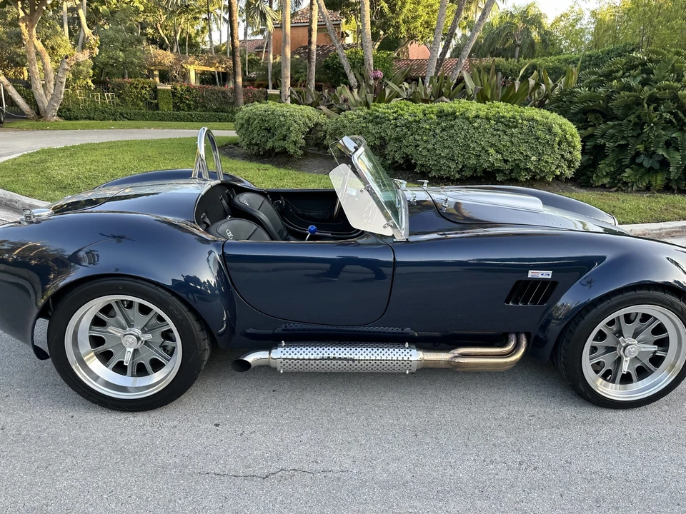 Shelby Cobra Replica - Image 16 of 31