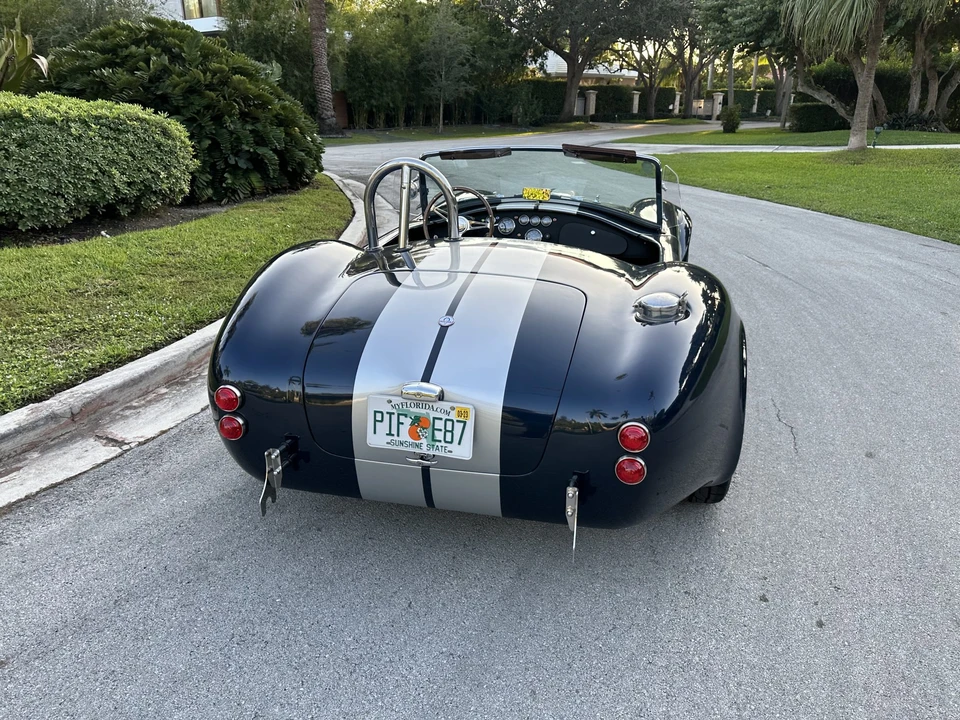 Shelby Cobra Replica - Image 12 of 31