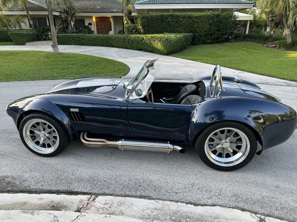 Shelby Cobra Replica - Image 6 of 31