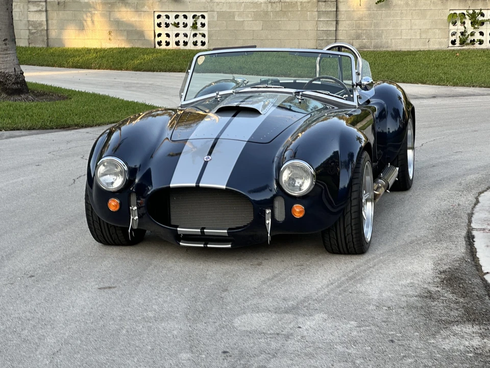 Shelby Cobra Replica - Image 3 of 31