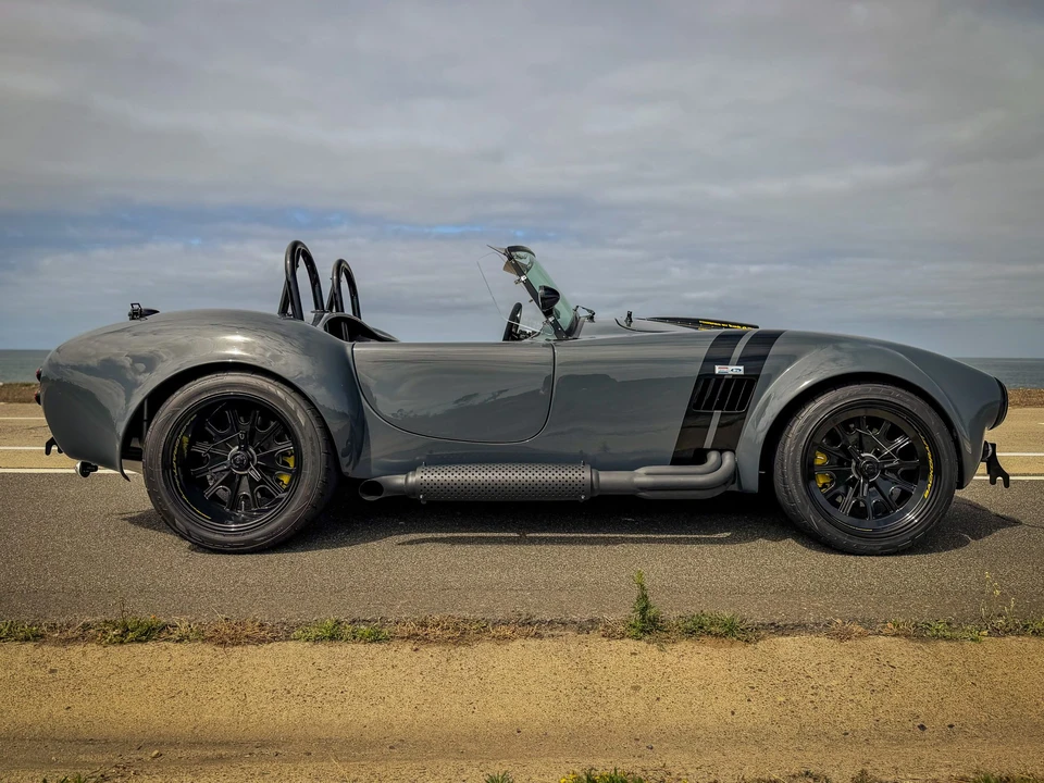 Shelby Cobra Replica - Image 30 of 31