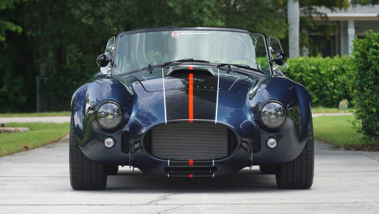 Shelby Cobra Replica - Image 7 of 31