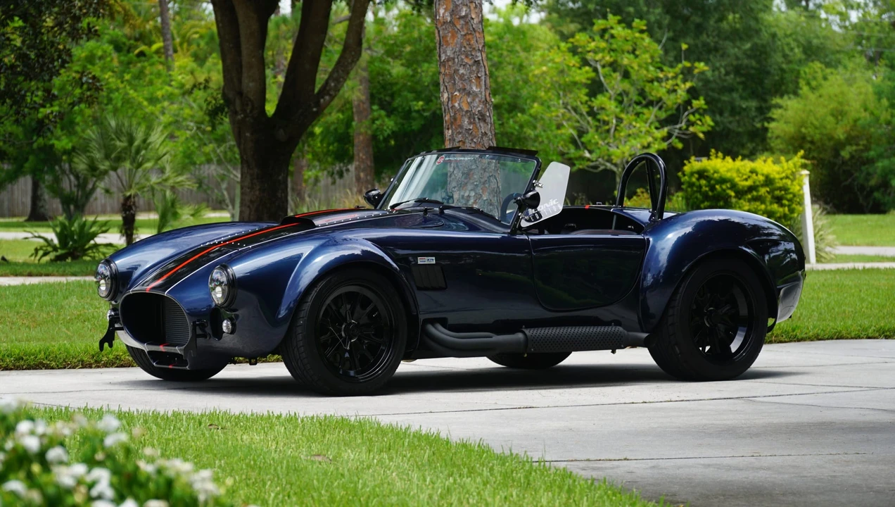 Shelby Cobra Replica - Image 30 of 31