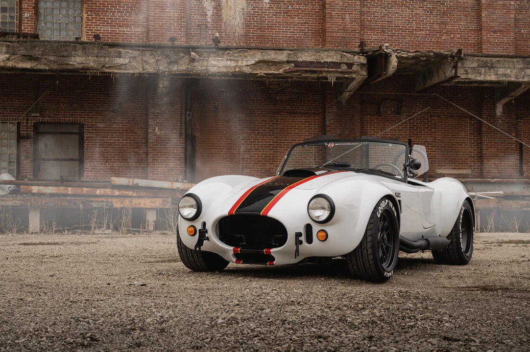 Shelby Cobra Replica - Image 25 of 31