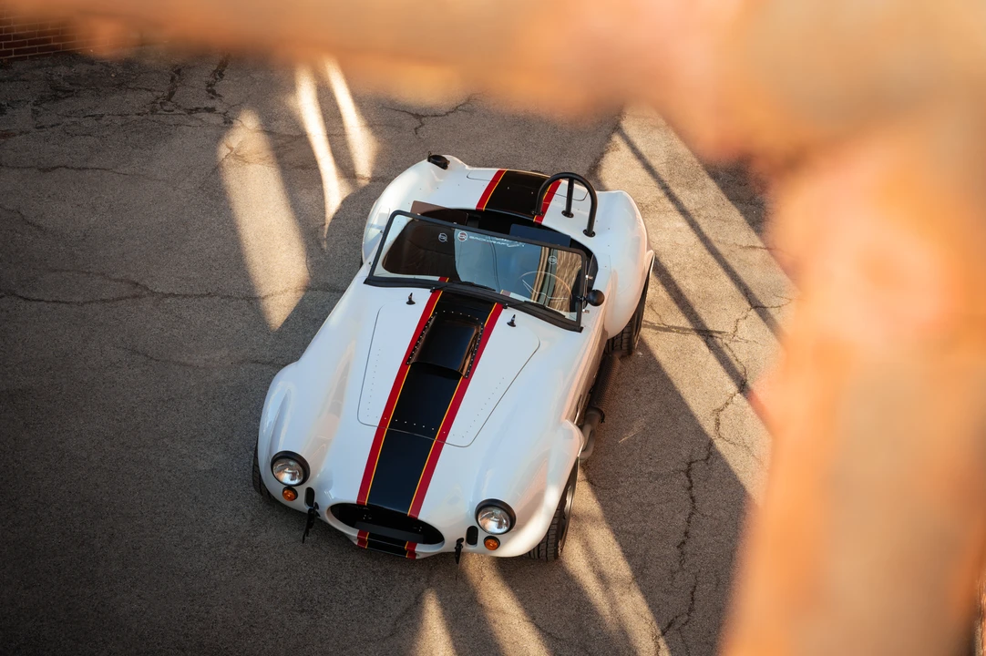 Shelby Cobra Replica - Image 31 of 31
