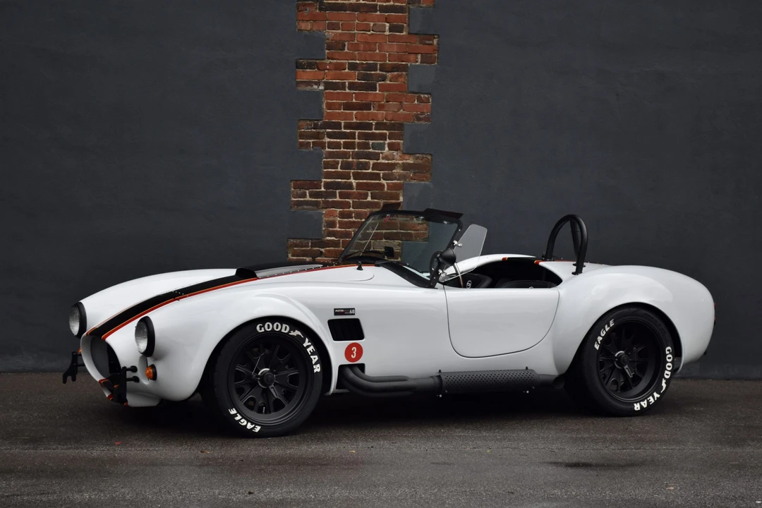 Shelby Cobra Replica - Image 6 of 31