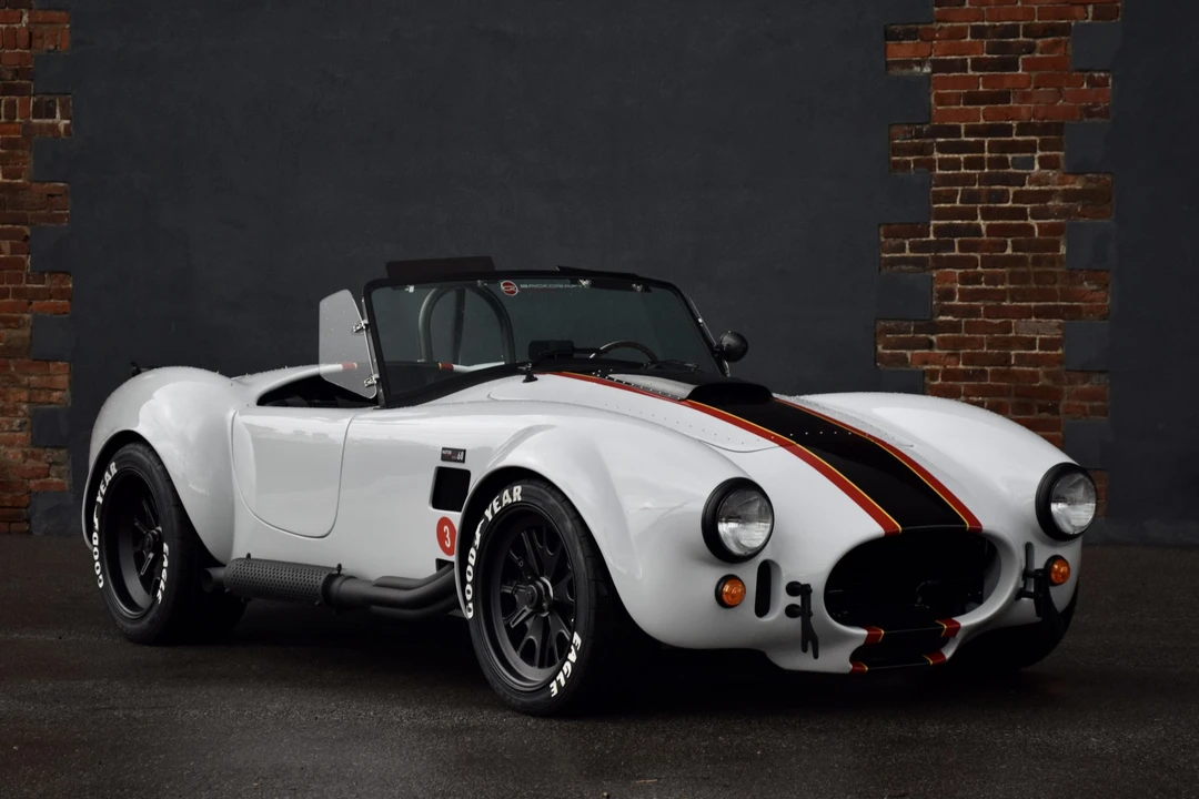 Shelby Cobra Replica - Image 24 of 31