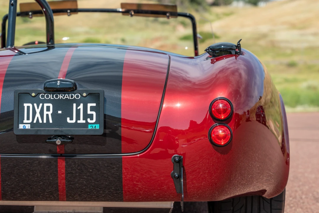 Shelby Cobra Replica - Image 14 of 31