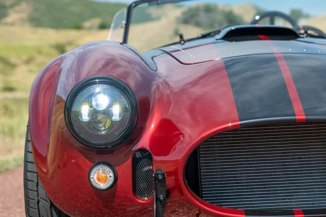 Shelby Cobra Replica - Image 11 of 31