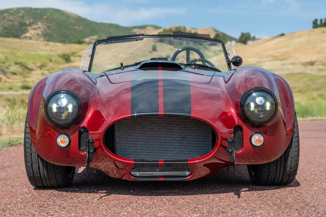 Shelby Cobra Replica - Image 2 of 31
