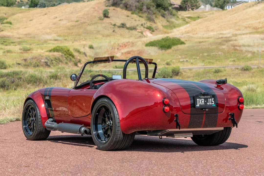 Shelby Cobra Replica - Image 7 of 31