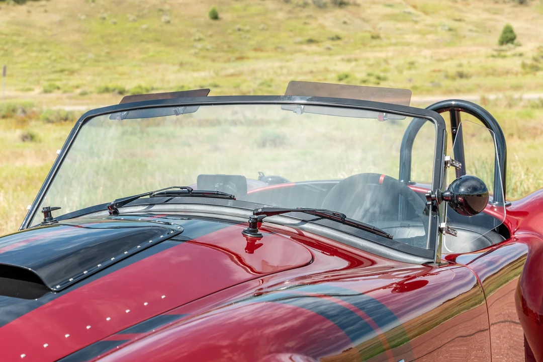 Shelby Cobra Replica - Image 23 of 31