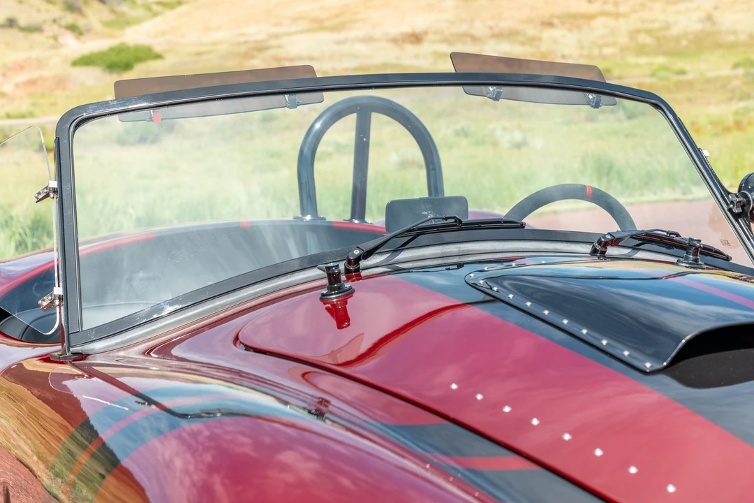 Shelby Cobra Replica - Image 22 of 31