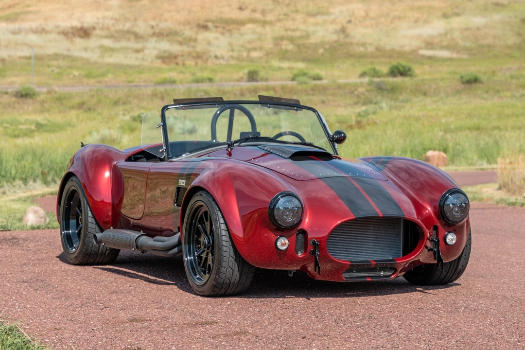 Shelby Cobra Replica - Image 3 of 31