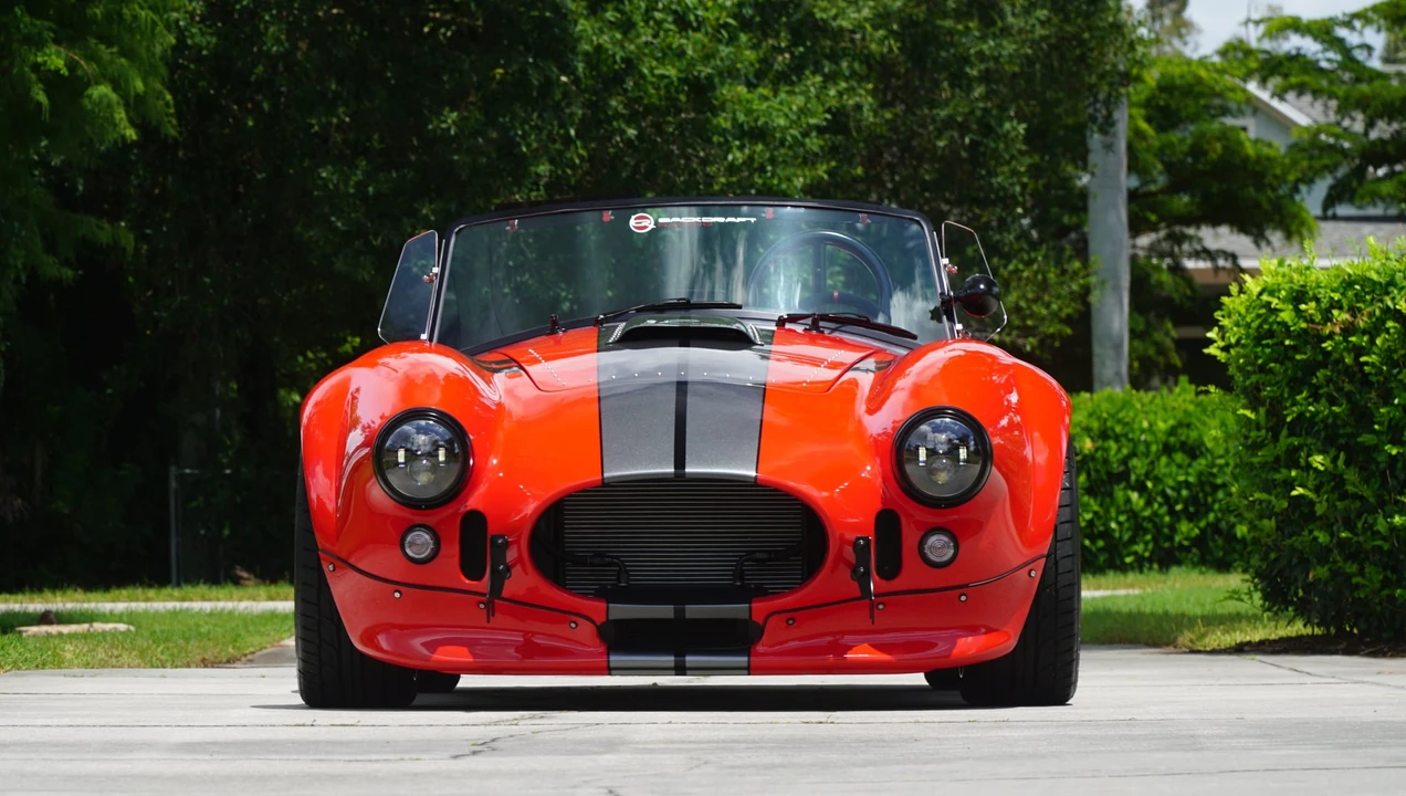 Shelby Cobra Replica - Image 8 of 31