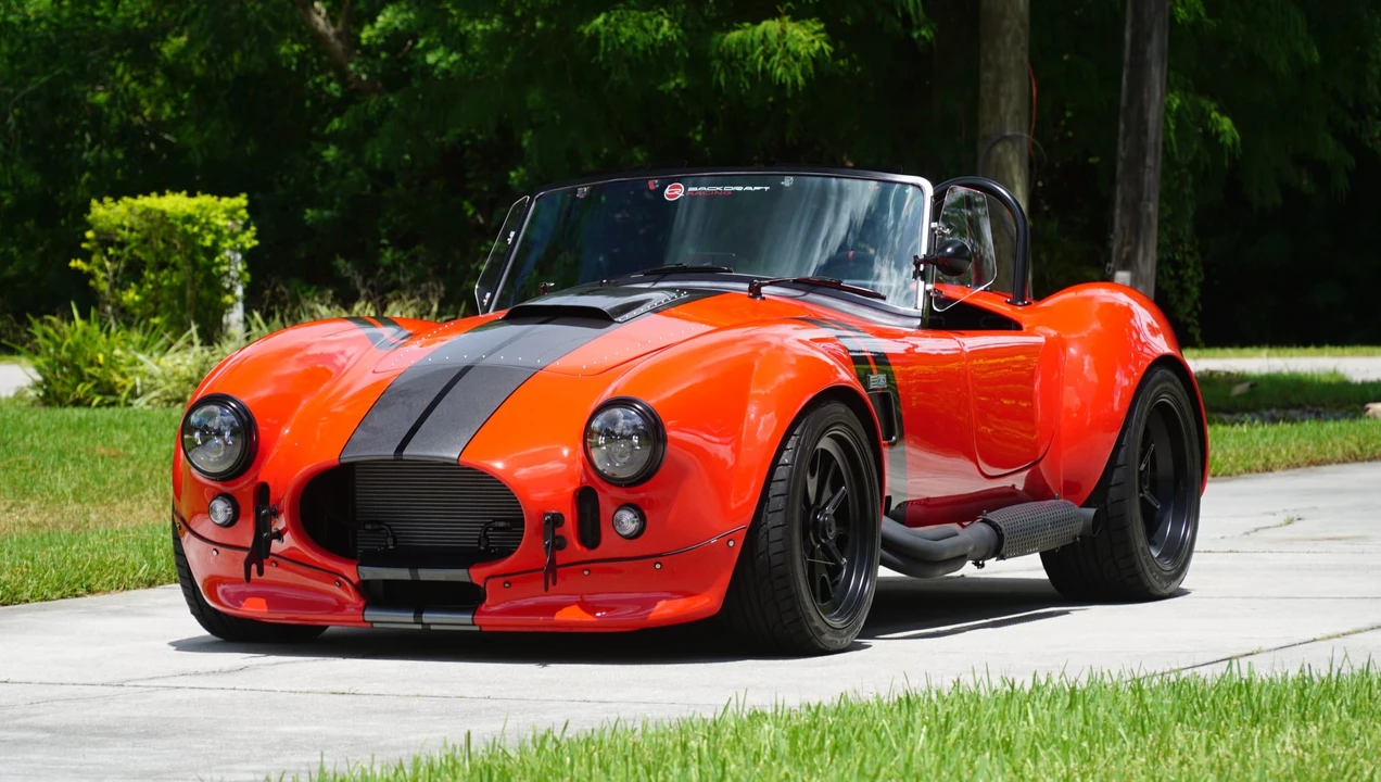 Shelby Cobra Replica - Image 6 of 31