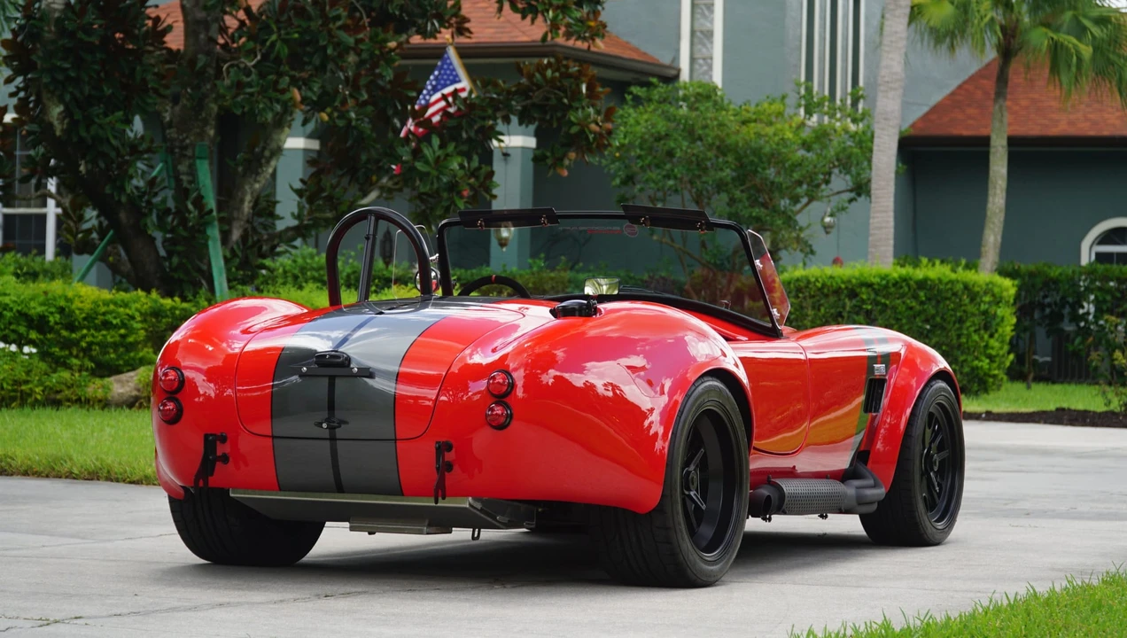 Shelby Cobra Replica - Image 22 of 31