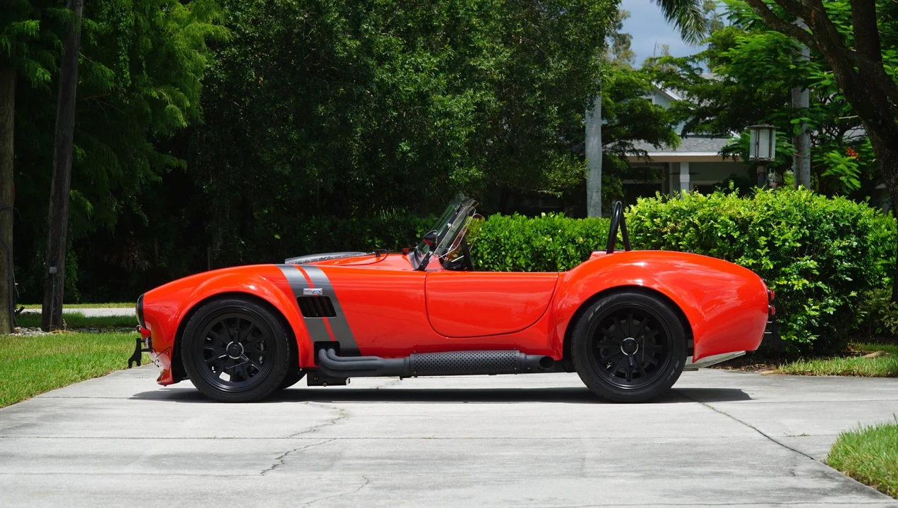 Shelby Cobra Replica - Image 30 of 31