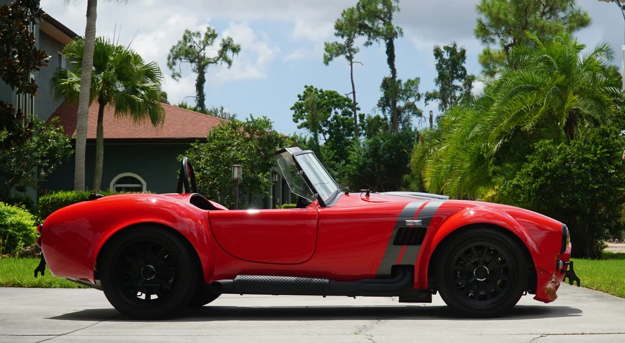 Shelby Cobra Replica - Image 16 of 31