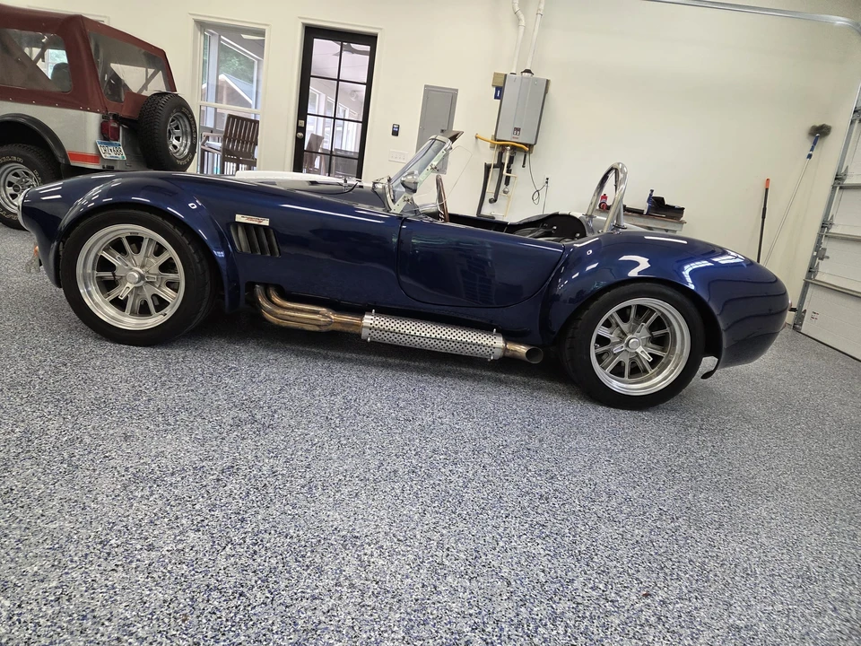 Shelby Cobra Replica - Image 13 of 31