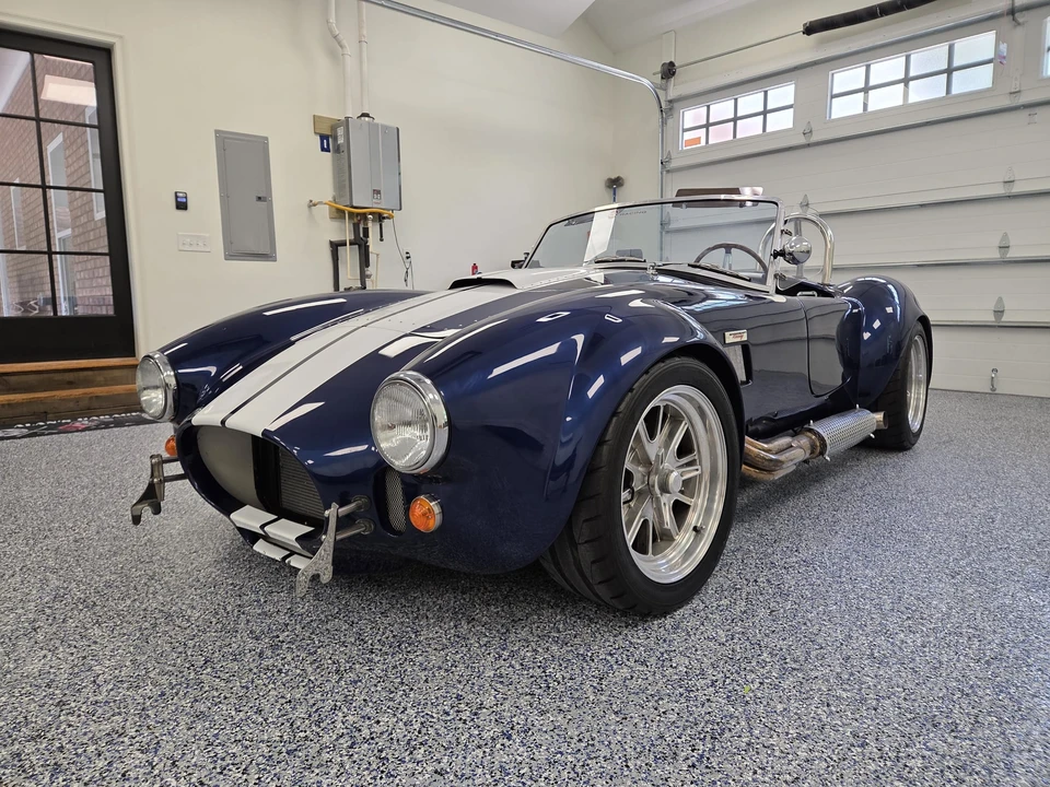 Shelby Cobra Replica - Image 11 of 31