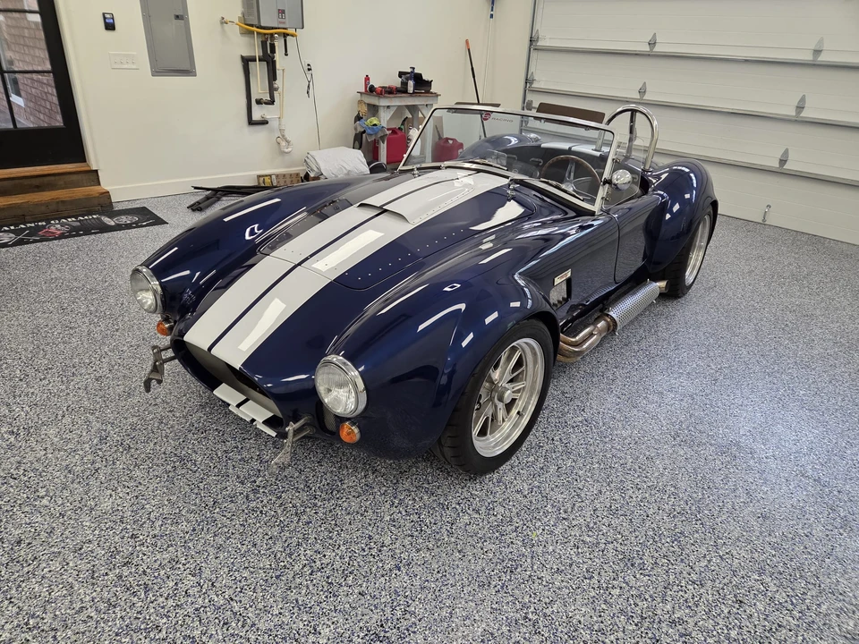 Shelby Cobra Replica - Image 10 of 31