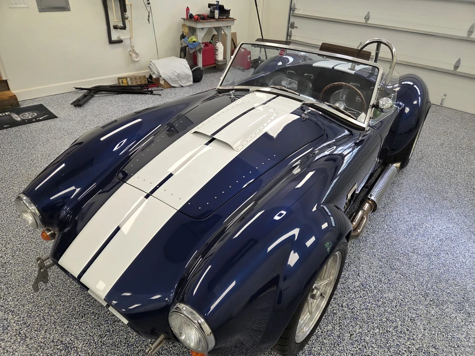 Shelby Cobra Replica - Image 9 of 31