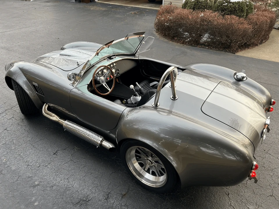 Shelby Cobra Replica - Image 6 of 31