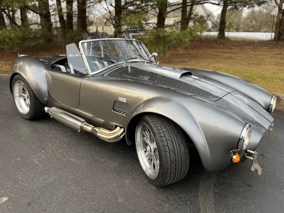 Shelby Cobra Replica - Image 13 of 31
