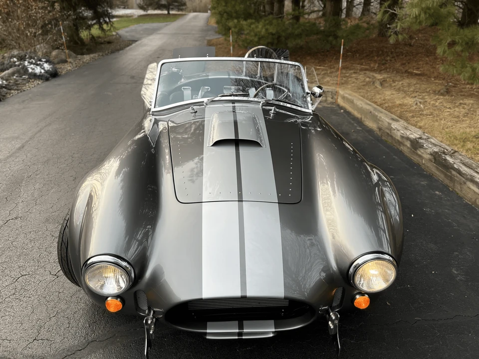 Shelby Cobra Replica - Image 15 of 31