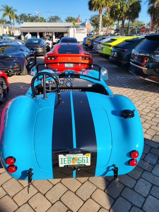 Shelby Cobra Replica - Image 9 of 31