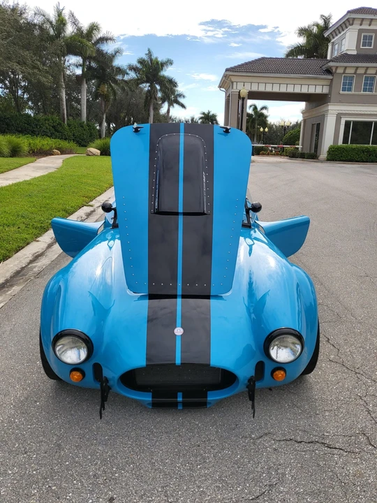 Shelby Cobra Replica - Image 27 of 31