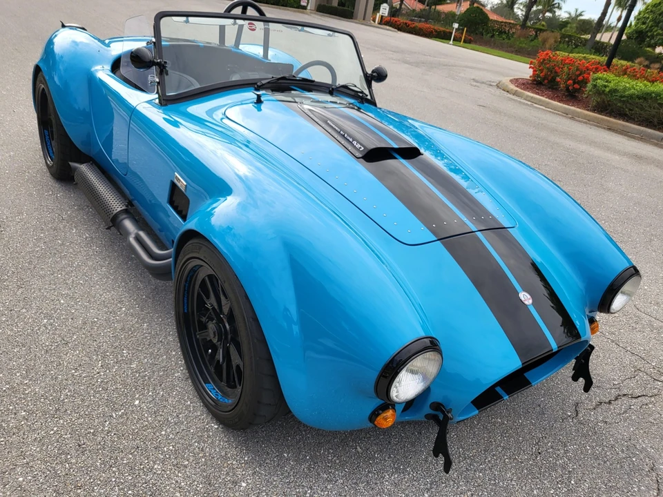 Shelby Cobra Replica - Image 3 of 31