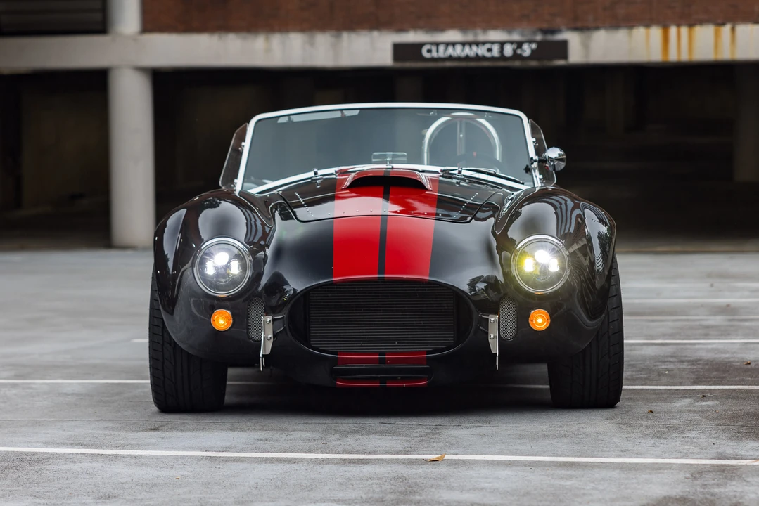 Shelby Cobra Replica - Image 26 of 31