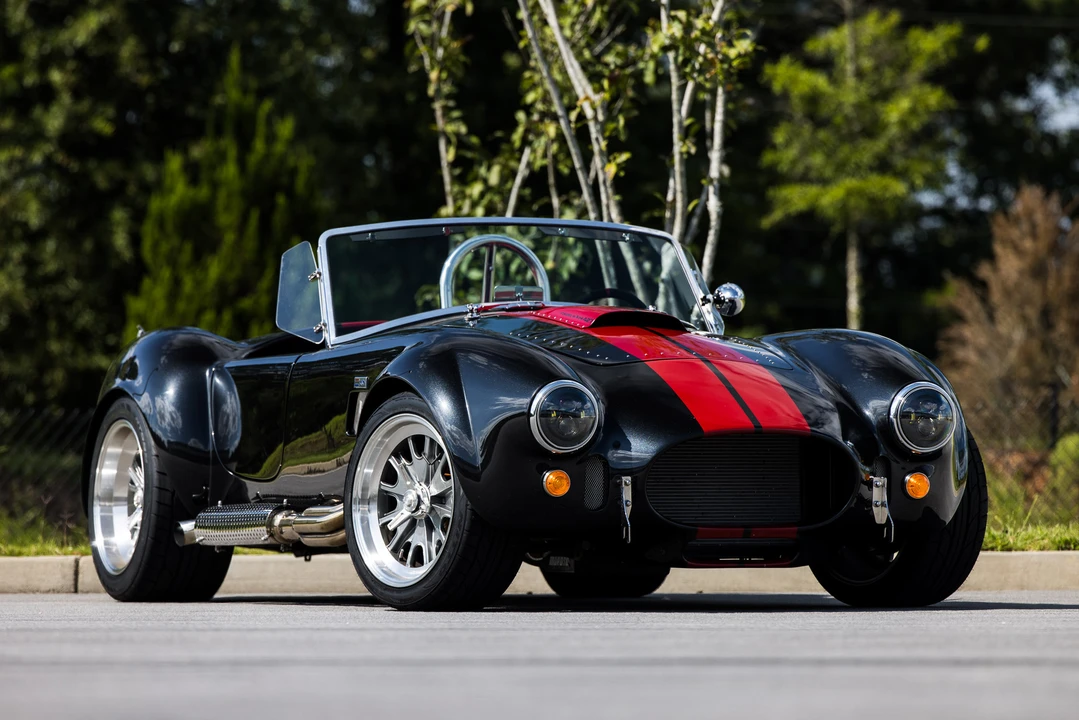 Shelby Cobra Replica - Image 10 of 31