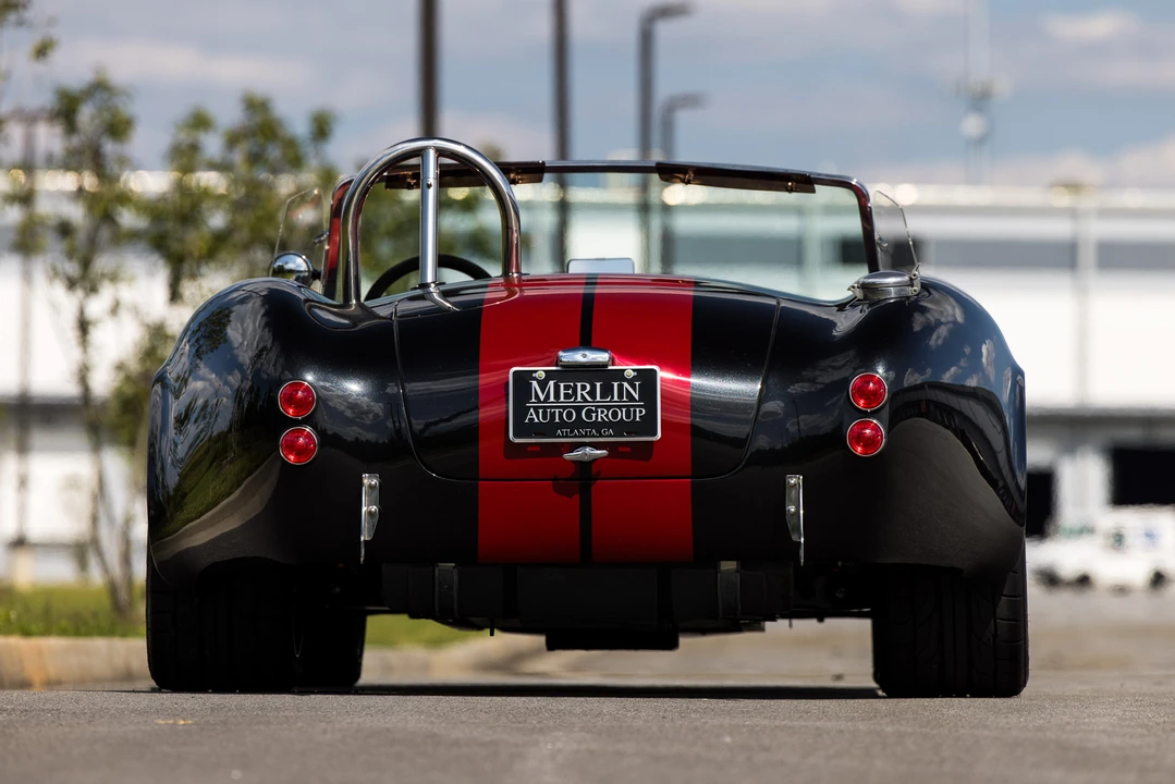 Shelby Cobra Replica - Image 7 of 31