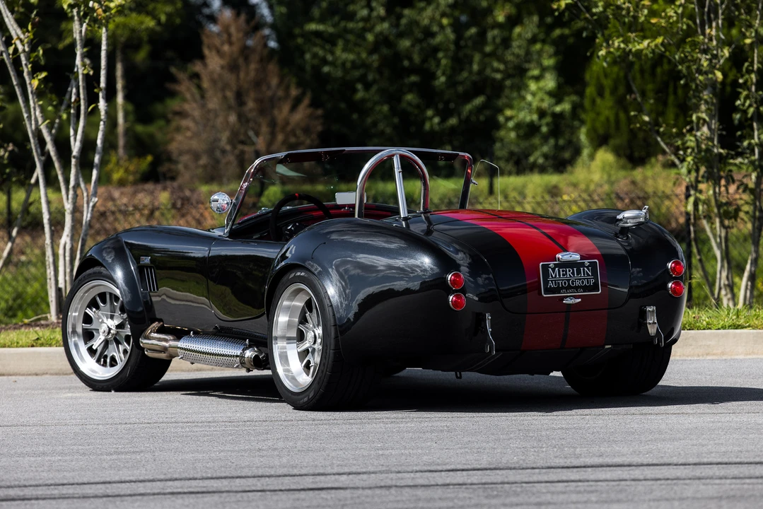 Shelby Cobra Replica - Image 5 of 31