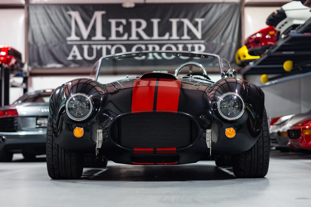 Shelby Cobra Replica - Image 23 of 31