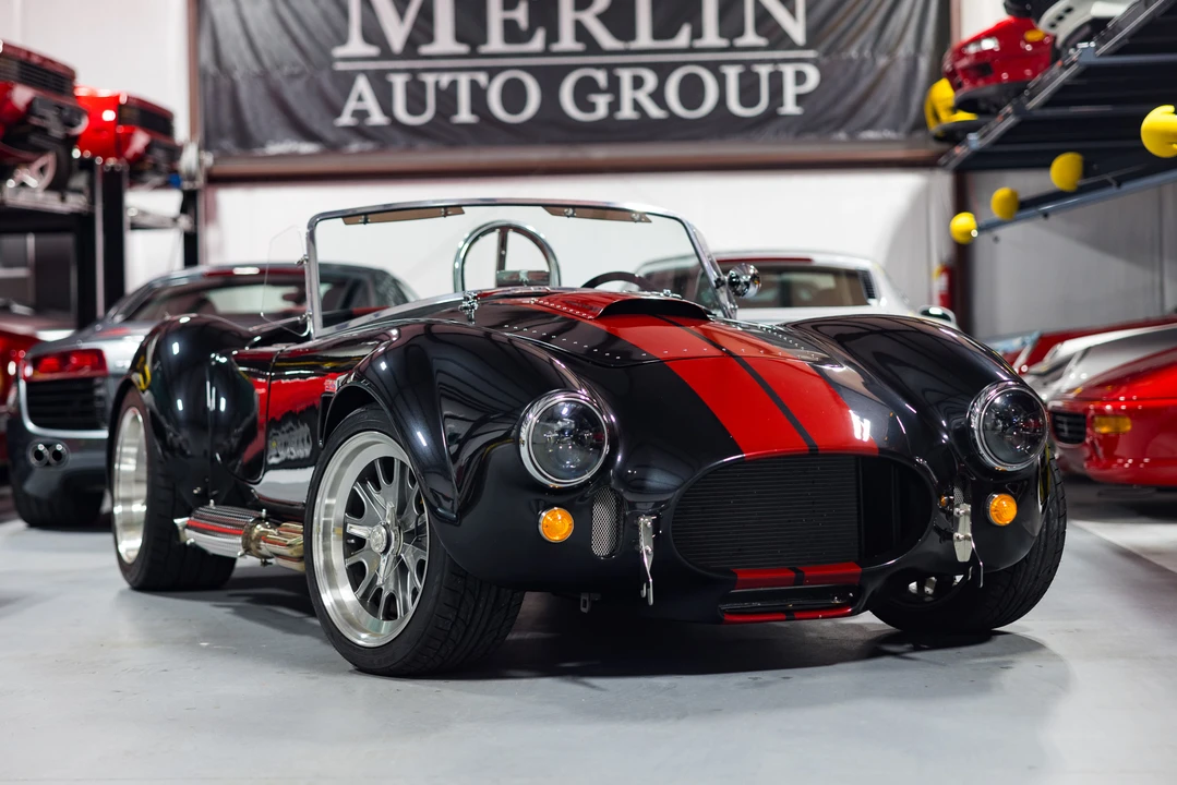 Shelby Cobra Replica - Image 21 of 31