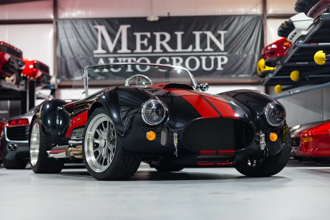 Shelby Cobra Replica - Image 22 of 31