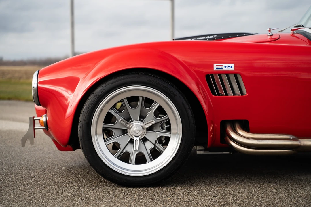 Shelby Cobra Replica - Image 30 of 31