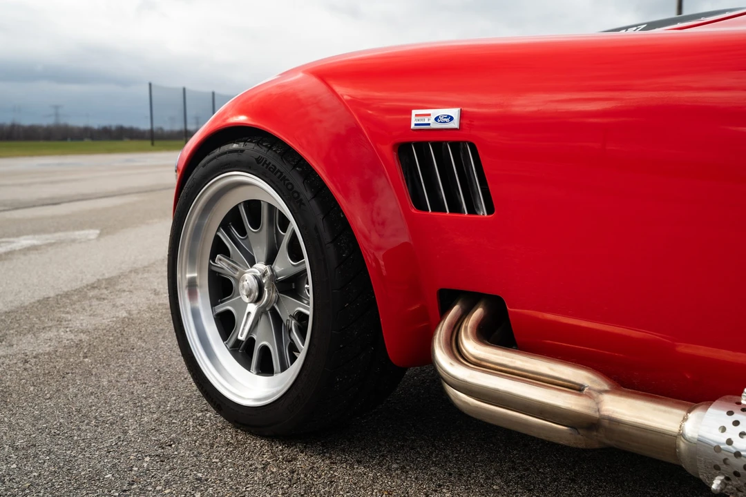 Shelby Cobra Replica - Image 31 of 31