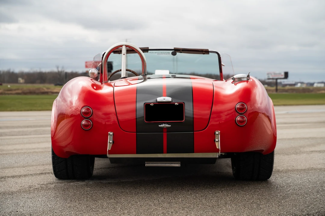 Shelby Cobra Replica - Image 10 of 31