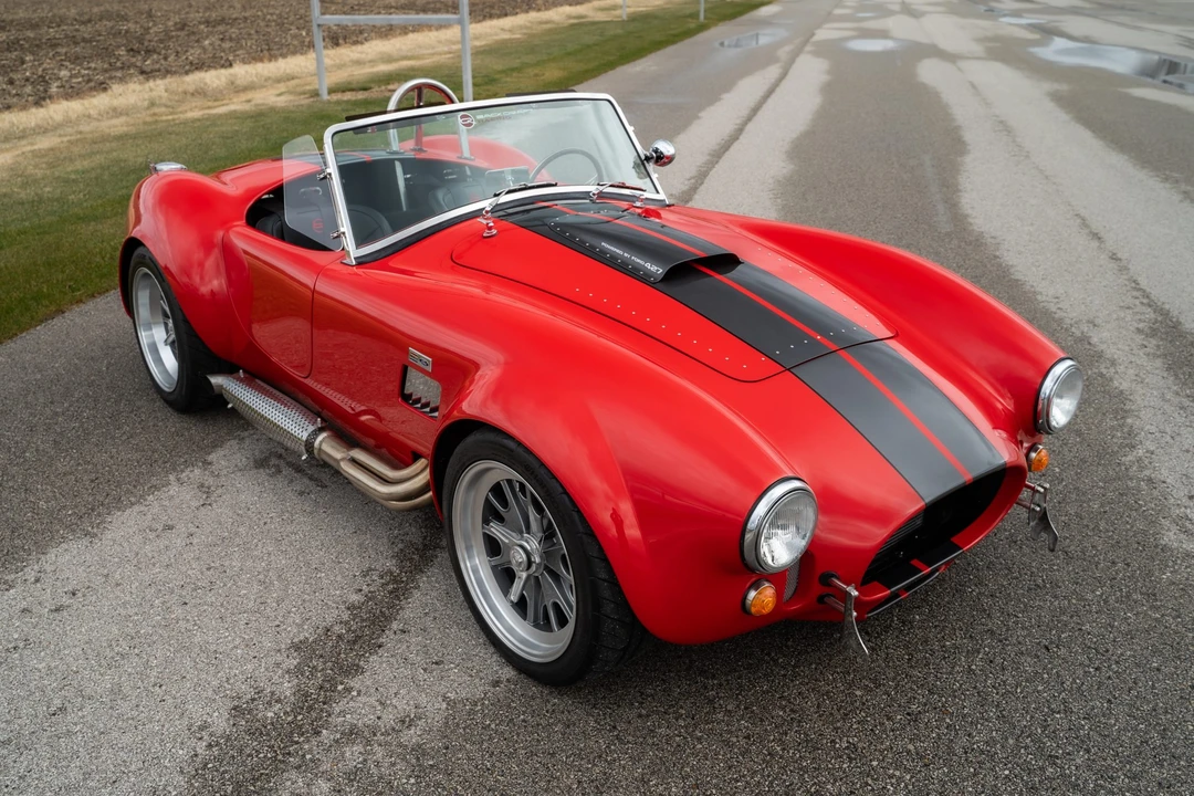 Shelby Cobra Replica - Image 7 of 31