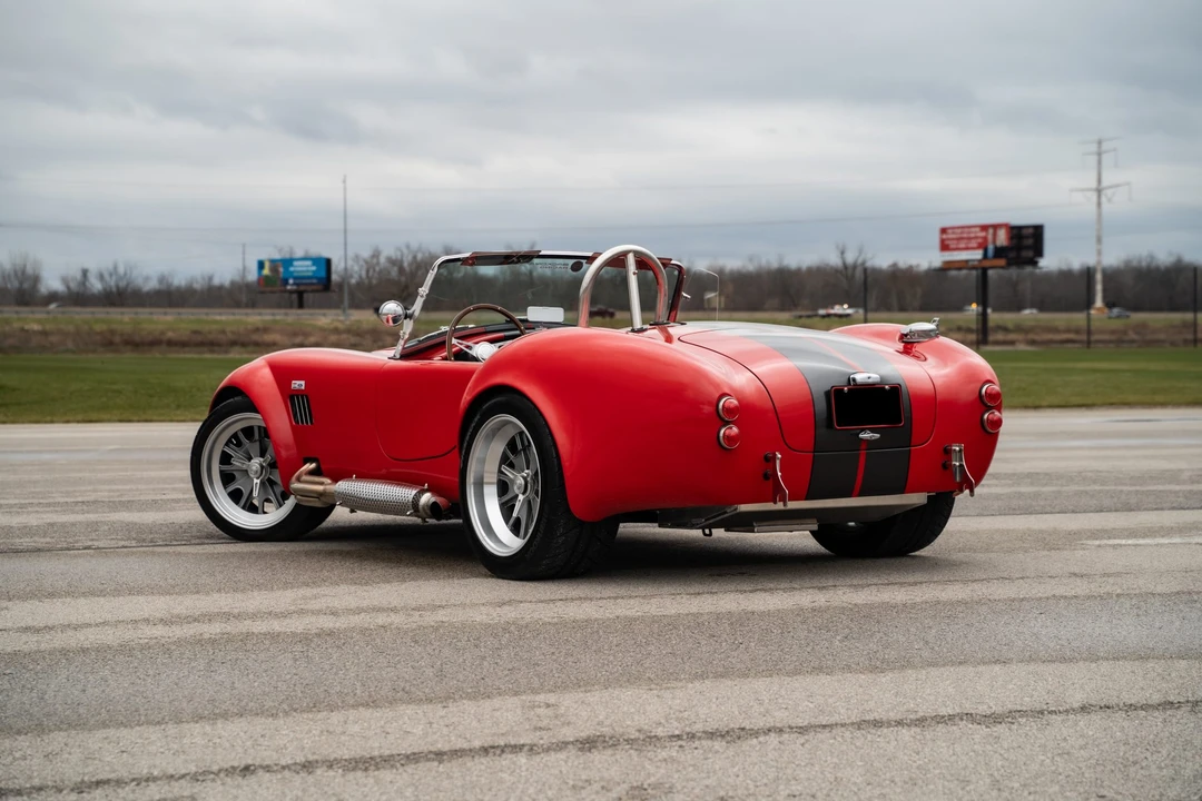 Shelby Cobra Replica - Image 12 of 31