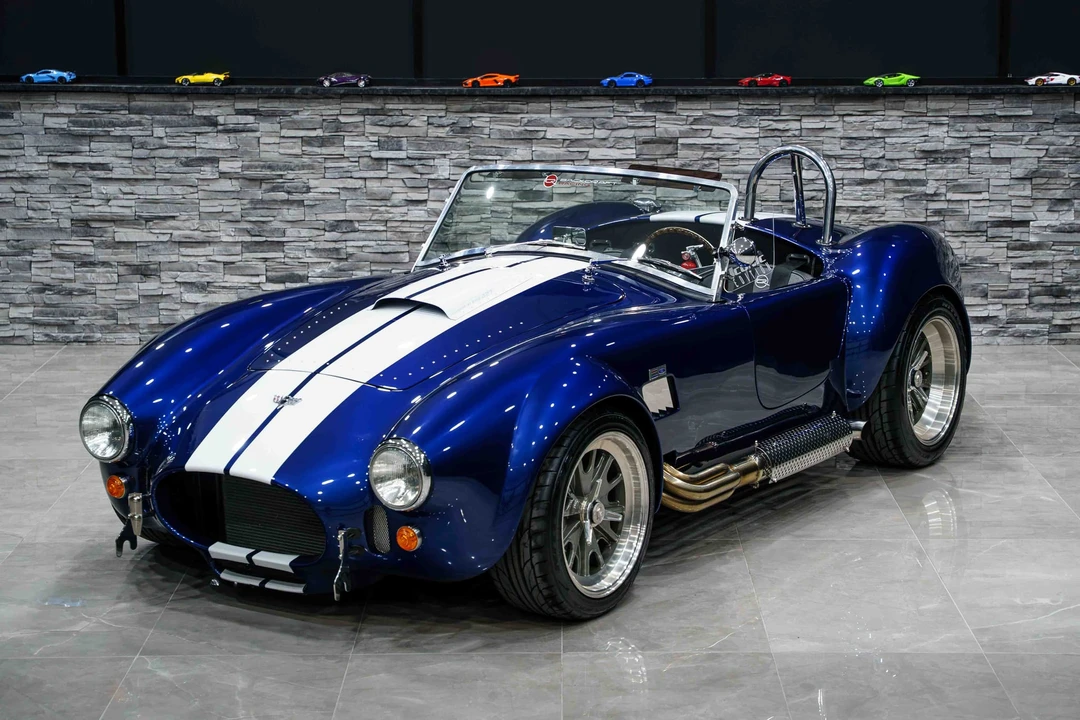 Shelby Cobra Replica - Image 4 of 31